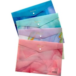 Pochette A4 brillante avec bouton, motif marbre