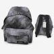 Sac à dos Eastpak gris à motifs au design moderne