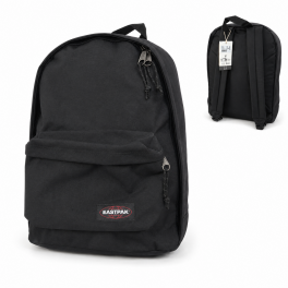 Sac à dos Eastpak noir au design sobre, moderne et polyvalent